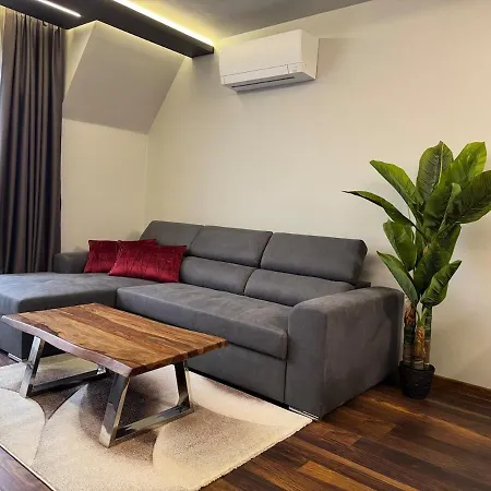 Apartment Dream A21 *